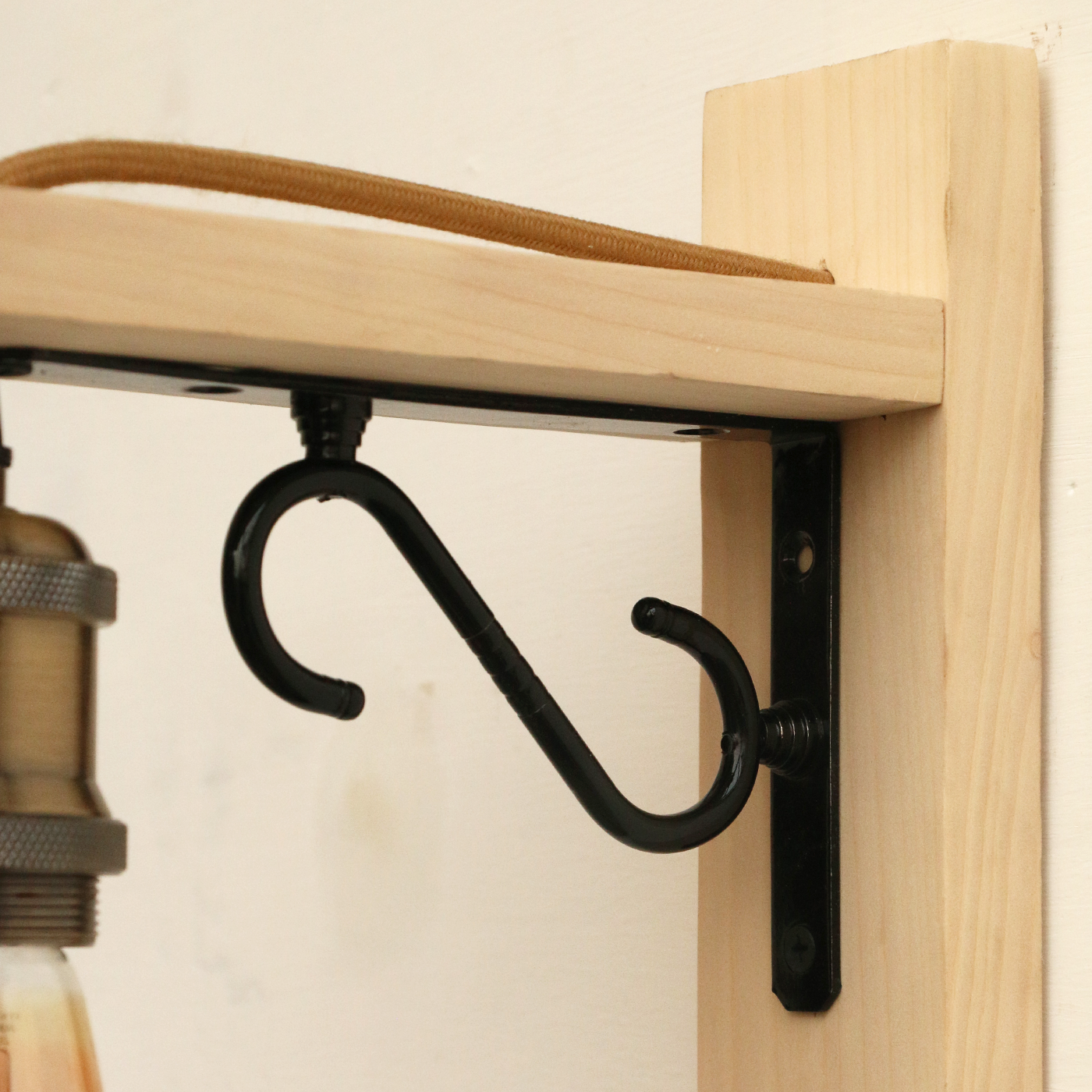 Wall Mount Lamp