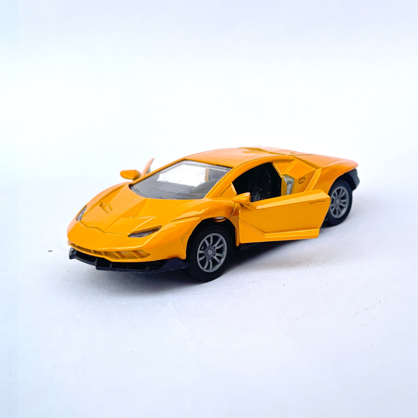Diecast 1:32 Scale Metal Pull Back Car Toy for Kids with Openable Doors, Light & Music.