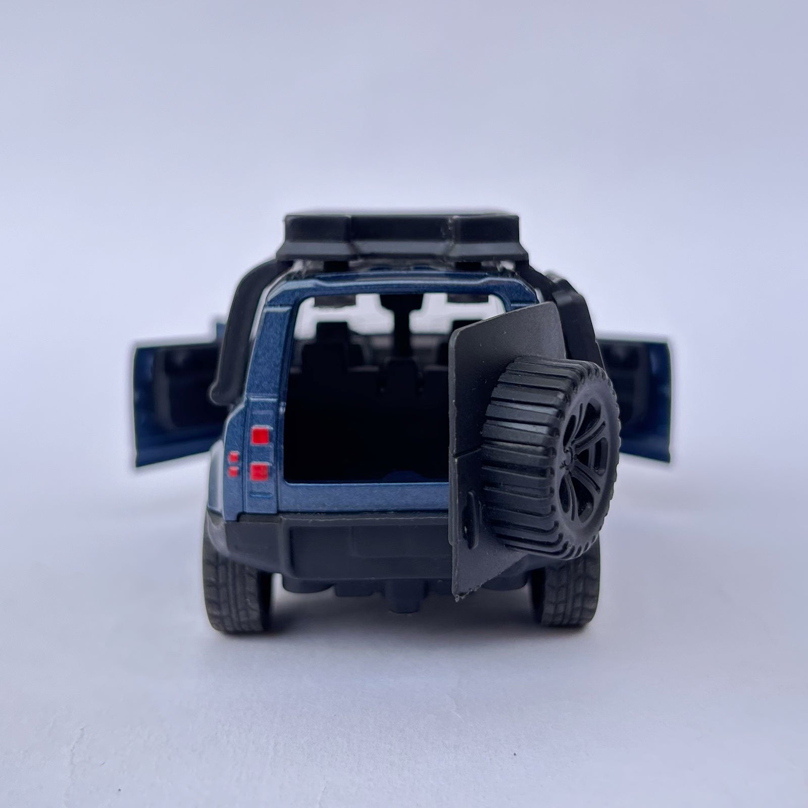 Diecast 1:32 Scale Metal Pull Back Car Toy for Kids with Openable Doors, Light & Music.