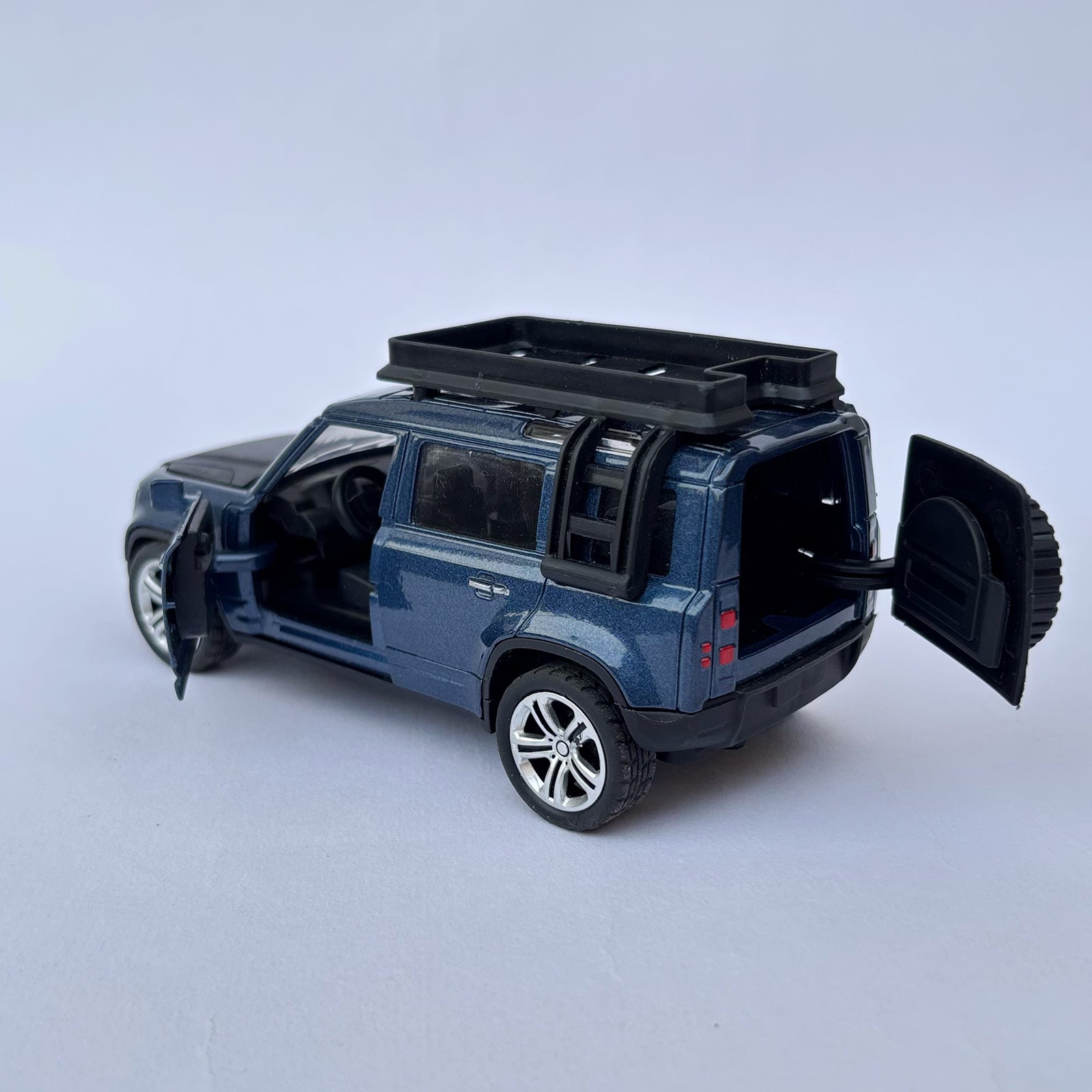 Diecast 1:32 Scale Metal Pull Back Car Toy for Kids with Openable Doors, Light & Music.