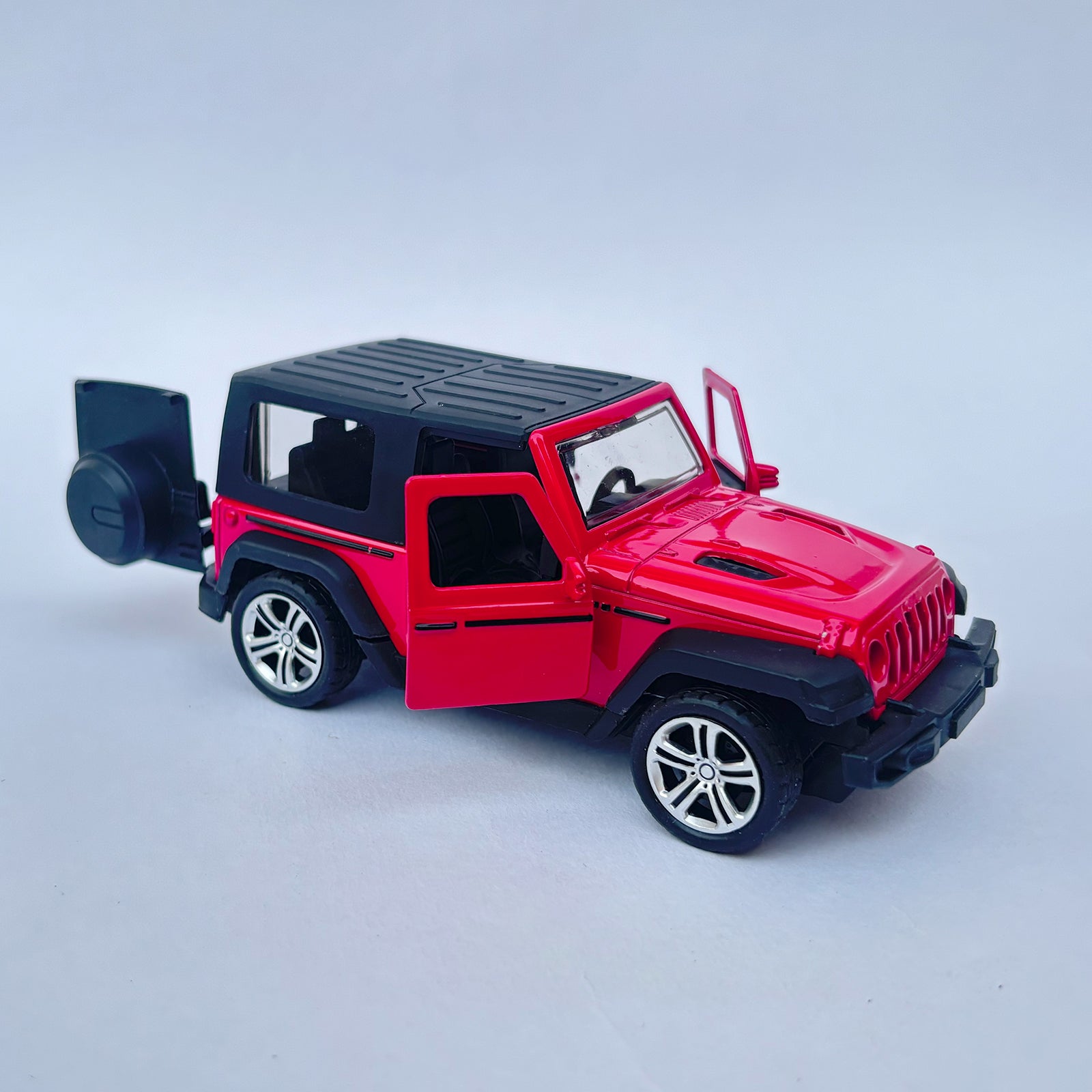Diecast 1:32 Scale Metal Pull Back Car Toy for Kids with Openable Doors, Light & Music.