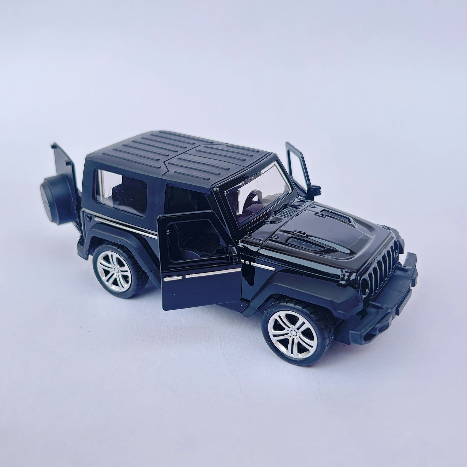 Diecast 1:32 Scale Metal Pull Back Car Toy for Kids with Openable Doors, Light & Music.