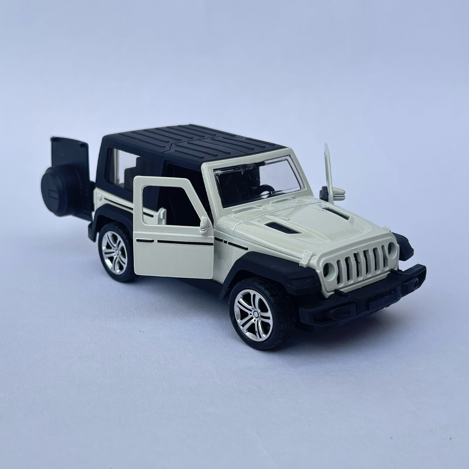 Diecast 1:32 Scale Metal Pull Back Car Toy for Kids with Openable Doors, Light & Music.